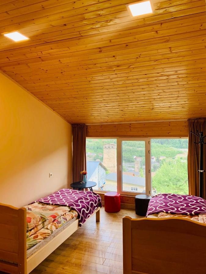 Nadia Guesthouse Mestia Bagian luar foto