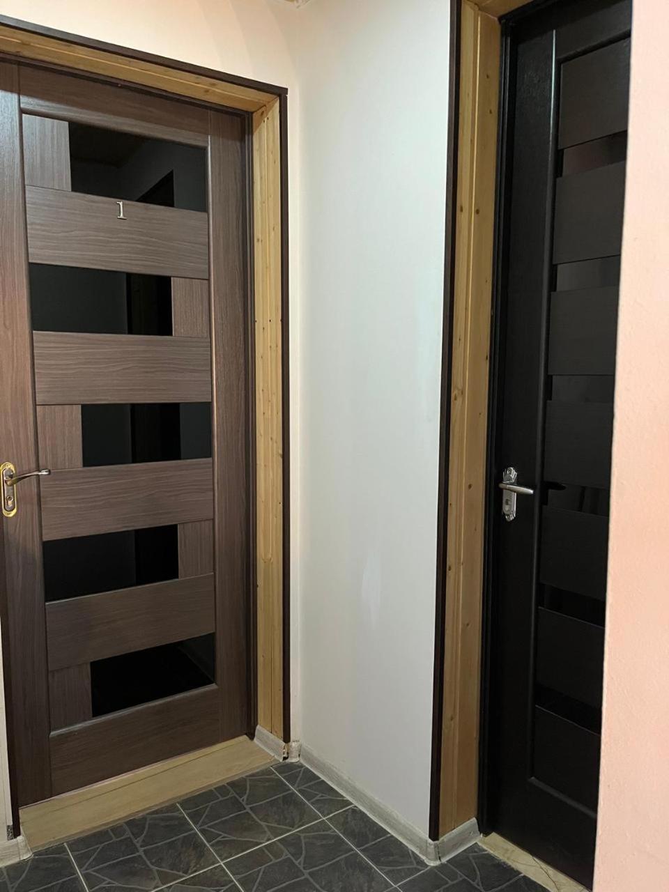 Nadia Guesthouse Mestia Bagian luar foto